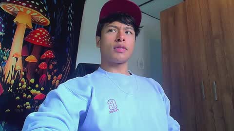 Snapshot of michaelstones chatting on February 2025 02:43:01 PM michaelstones online show from February 2025 02:43:01 PM