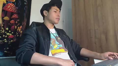 Snapshot of michaelstones chatting on February 2025 03:06:01 PM michaelstones online show from February 2025 03:06:01 PM