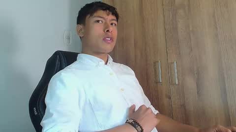 Snapshot of michaelstones chatting on March 2025 02:37:02 PM michaelstones online show from March 2025 02:37:02 PM