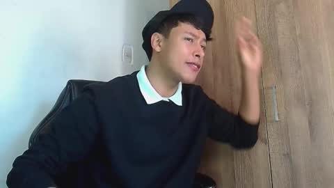 Snapshot of michaelstones chatting on March 2025 02:45:02 PM michaelstones online show from March 2025 02:45:02 PM