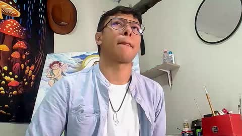 Snapshot of michaelstones chatting on September 2025 04:42:01 PM michaelstones online show from September 2025 04:42:01 PM