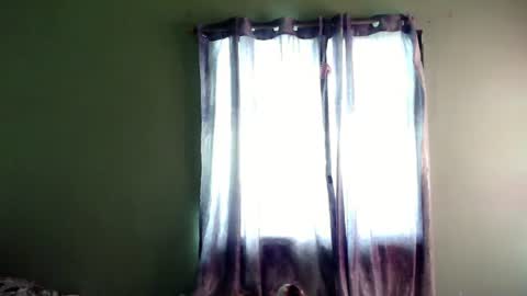 Snapshot of michaeltagocon chatting on January 2025 03:27:02 AM My name is Kel 18. 53 short and petite... online show from January 2025 03:27:02 AM