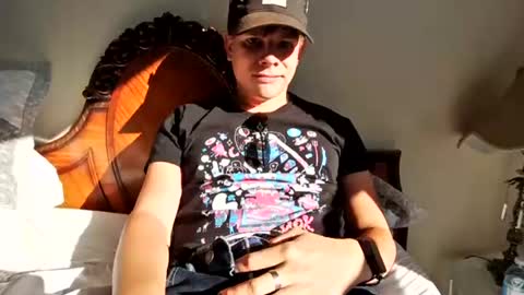 Snapshot of michaeltwinkboy chatting on July 2026 01:40:01 PM michaeltwinkboy online show from July 2026 01:40:01 PM