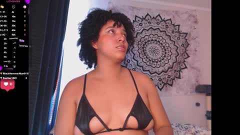 Snapshot of michell_bling chatting on March 2025 11:51:01 AM Michi online show from March 2025 11:51:01 AM