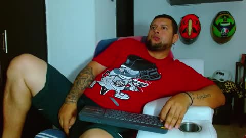 Snapshot of michell_myers chatting on February 2025 02:32:01 PM michell_myers online show from February 2025 02:32:01 PM