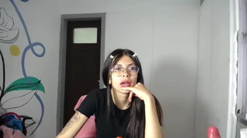 Michelle low online show from March 2025 11:25:02 AM