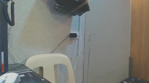 michelle_ux online show from November 2025 08:02:02 AM