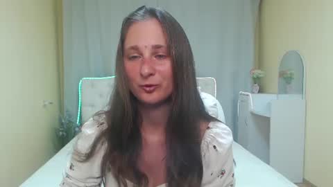 Snapshot of michellee11 chatting on July 2026 11:49:01 AM Michel online show from July 2026 11:49:01 AM