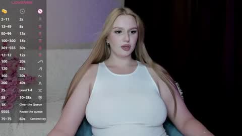Snapshot of michellemilerr chatting on July 2026 09:47:01 AM michellemilerr online show from July 2026 09:47:01 AM