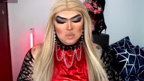 Michelle online show from November 2025 04:24:01 PM