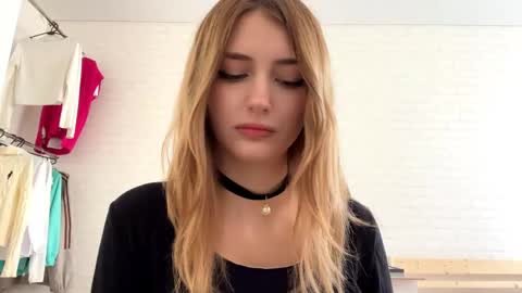 Jenny online show from May 2026 06:32:03 AM