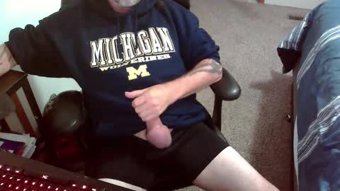 Snapshot of michigan_daddy chatting on October 2025 03:13:01 PM TattedInDetroit online show from October 2025 03:13:01 PM