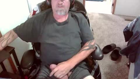 Snapshot of michigan_daddy chatting on November 2025 11:49:02 PM TattedInDetroit online show from November 2025 11:49:02 PM