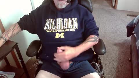 Snapshot of michigan_daddy chatting on November 2025 01:44:02 PM TattedInDetroit online show from November 2025 01:44:02 PM