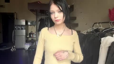 Tina online show from April 2026 09:18:01 AM