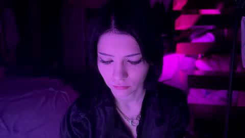 Tina online show from April 2026 08:31:01 PM