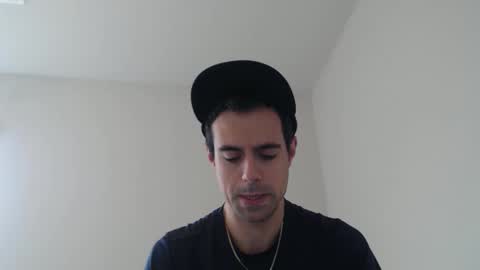 michmark23 online show from April 2026 04:50:02 PM