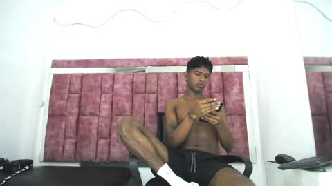 Snapshot of mick_storm chatting on March 2026 07:25:01 PM Mick storm online show from March 2026 07:25:01 PM