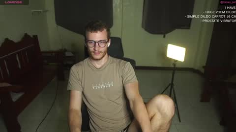 Mickey online show from December 2024 01:03:01 PM