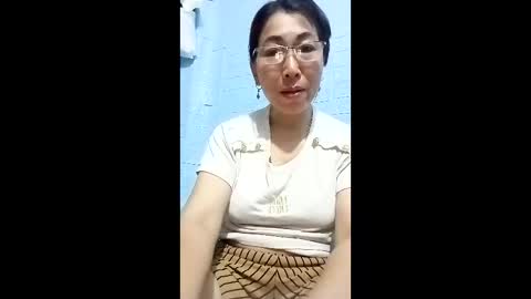 Miky online show from April 2026 12:55:02 AM