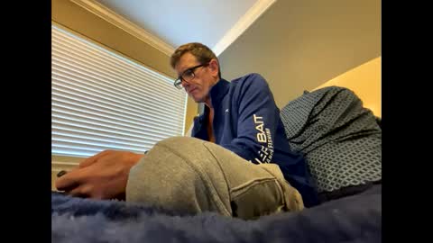 mickymu online show from December 2024 09:40:02 PM