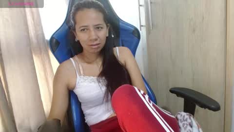 Snapshot of miculohot chatting on May 2026 12:13:01 PM vanesa sexy online show from May 2026 12:13:01 PM