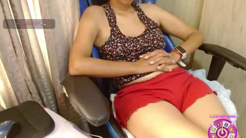 Snapshot of miculohot chatting on May 2026 01:38:02 PM vanesa sexy online show from May 2026 01:38:02 PM