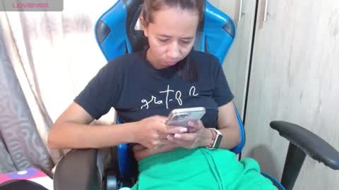 vanesa sexy online show from July 2026 12:22:01 PM