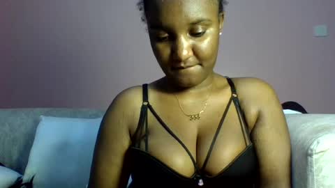 Snapshot of midnight_sexy chatting on June 2026 05:41:02 AM midnight_sexy online show from June 2026 05:41:02 AM