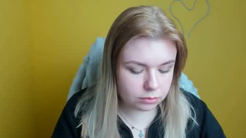 Mariana online show from December 2025 12:32:01 PM