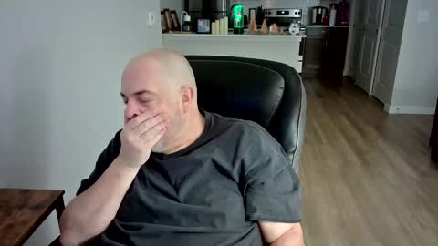 midnightmoonlight777 online show from January 2026 01:51:01 AM