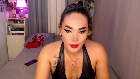 Snapshot of midnightraven27 chatting on January 2025 09:11:02 PM Dont forget to follow online show from January 2025 09:11:02 PM