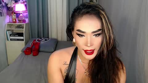 Snapshot of midnightraven27 chatting on February 2025 12:37:01 AM Dont forget to follow online show from February 2025 12:37:01 AM