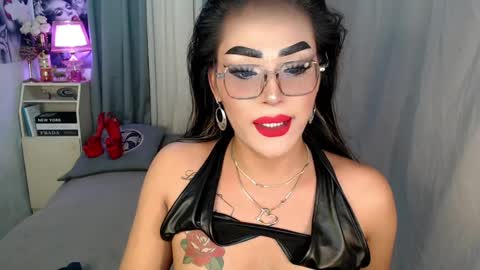 Snapshot of midnightraven27 chatting on February 2025 09:00:01 AM Dont forget to follow online show from February 2025 09:00:01 AM