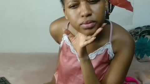 midnightsinx online show from April 2026 12:33:01 AM