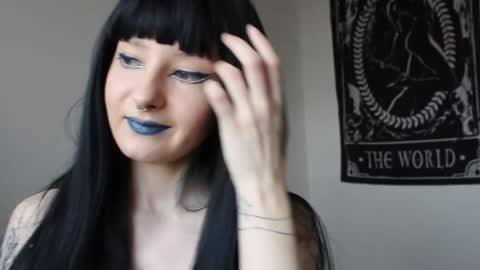 Snapshot of midnightsiren chatting on April 2026 08:56:02 AM midnightsiren online show from April 2026 08:56:02 AM