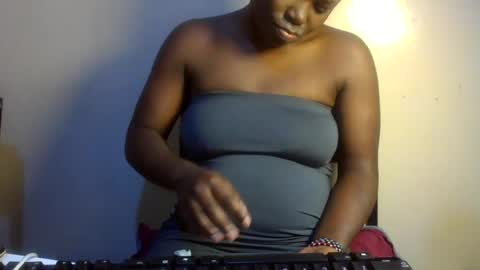 midnightt_curves online show from July 2026 02:02:02 AM