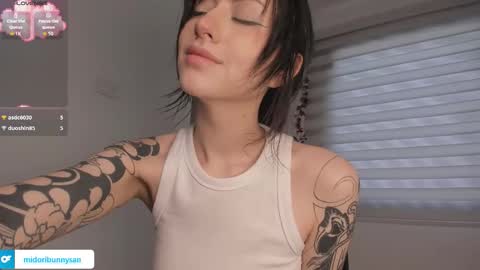 midori__san online show from October 2025 02:34:01 PM