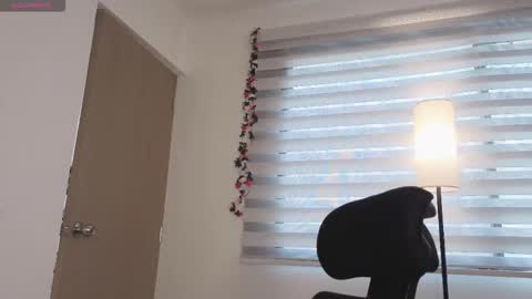 midori__san online show from October 2025 03:12:02 PM