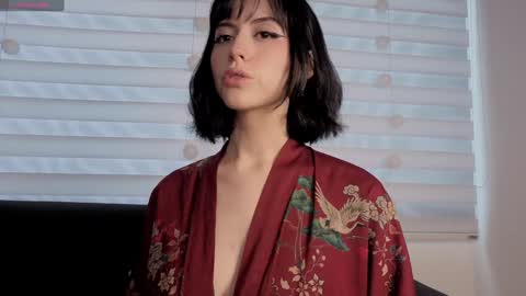 midori__san online show from January 2026 04:22:02 PM