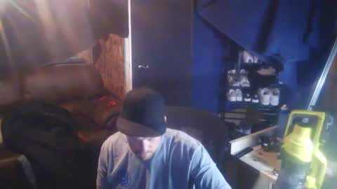 Snapshot of midtownhustler chatting on October 2025 12:02:02 PM midtownhustler online show from October 2025 12:02:02 PM