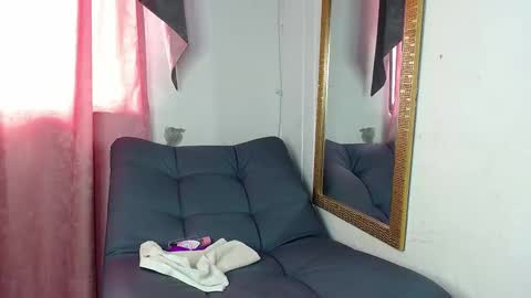 Snapshot of mielsquirt chatting on March 2025 06:22:02 PM mielsquirt online show from March 2025 06:22:02 PM