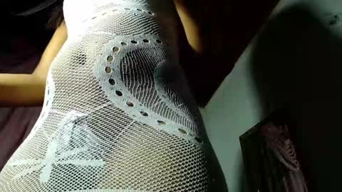 Snapshot of mielsquirt chatting on September 2025 09:53:02 AM mielsquirt online show from September 2025 09:53:02 AM