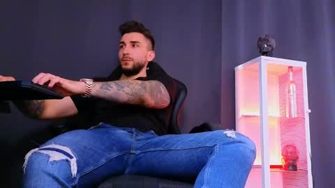 MightyAaron online show from March 2025 12:11:02 PM