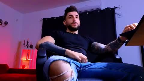 MightyAaron online show from January 2026 05:33:02 AM