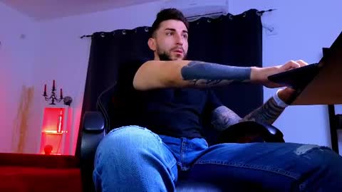 MightyAaron online show from July 2026 03:15:01 AM