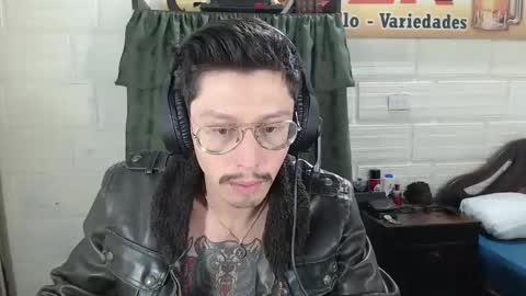 Miguel  Independent Model  online show from April 2026 12:36:01 PM