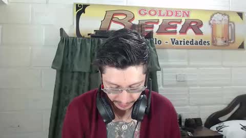 Snapshot of miguel__98 chatting on April 2026 01:28:01 PM Miguel Independent Model online show from April 2026 01:28:01 PM