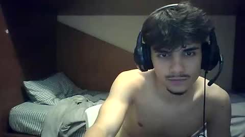 Snapshot of migueltomas34 chatting on June 2026 12:32:02 AM migueltomas34 online show from June 2026 12:32:02 AM