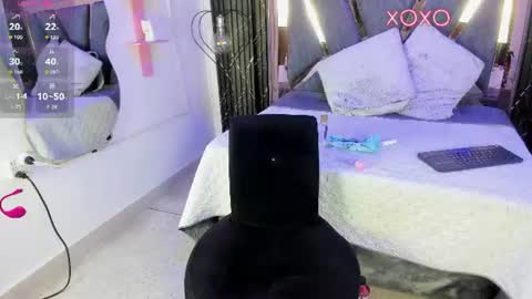 Snapshot of miia_deluxe_ chatting on June 2026 01:52:02 AM miia_deluxe_ online show from June 2026 01:52:02 AM